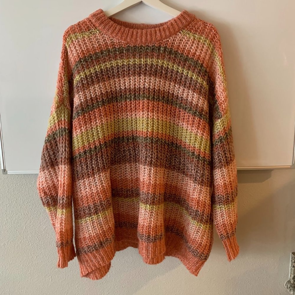 American Eagle cozy springtime pink oversized sweater